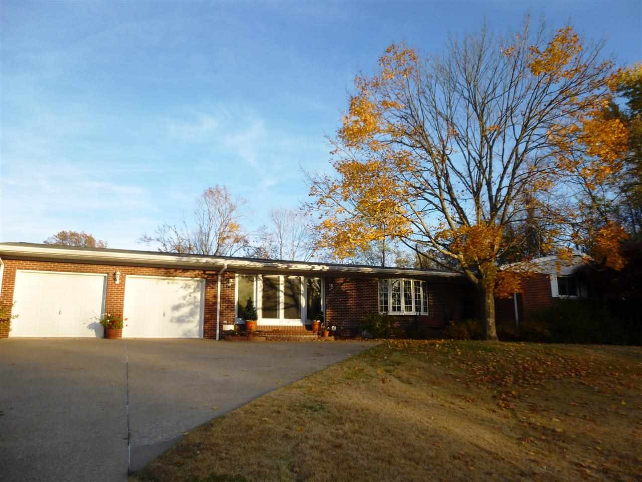 1308 Felstead Road Evansville, IN 47712 - Photo 1 of 30