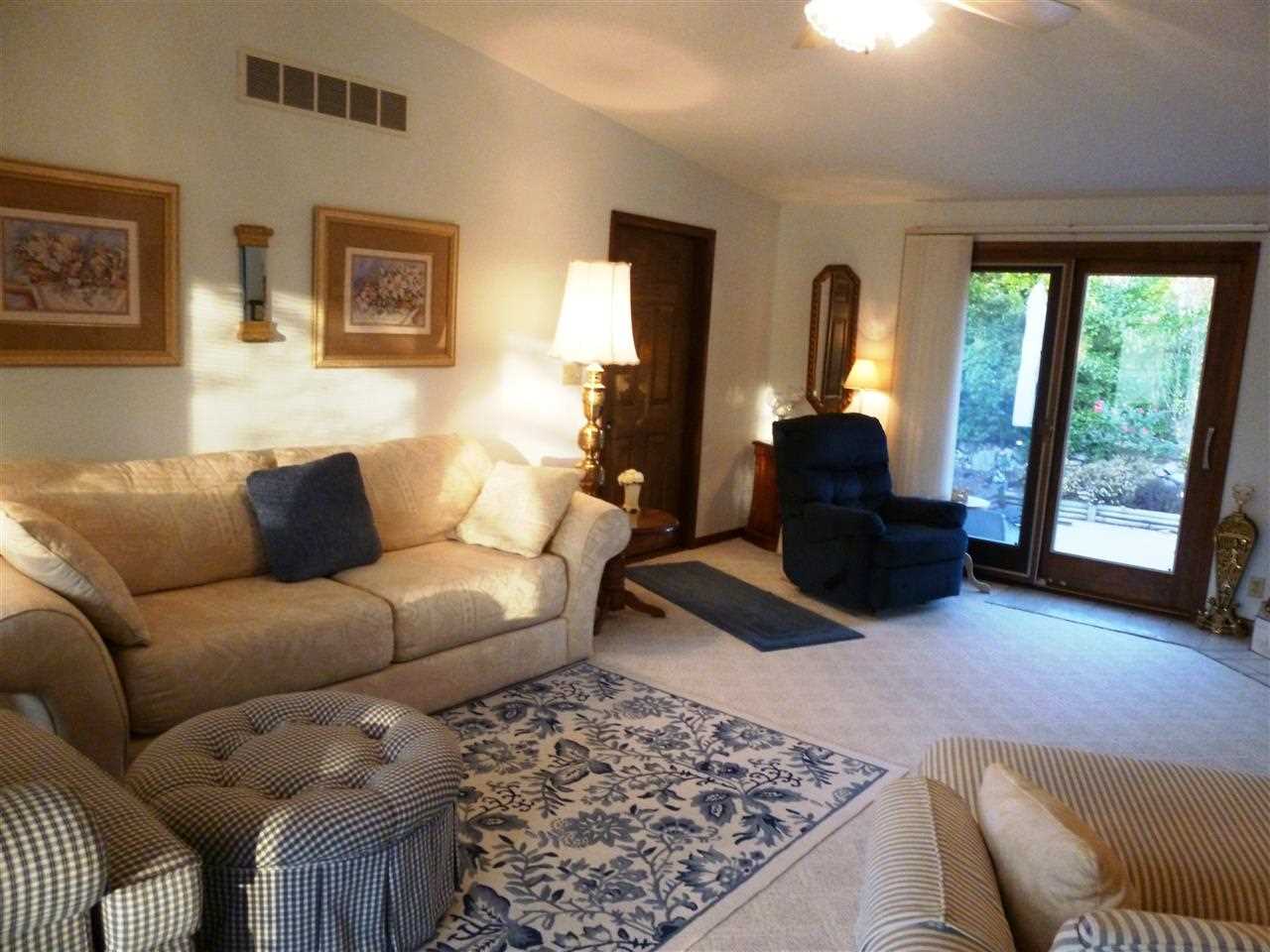 1308 Felstead Road Evansville, IN 47712 - Photo 3 of 30