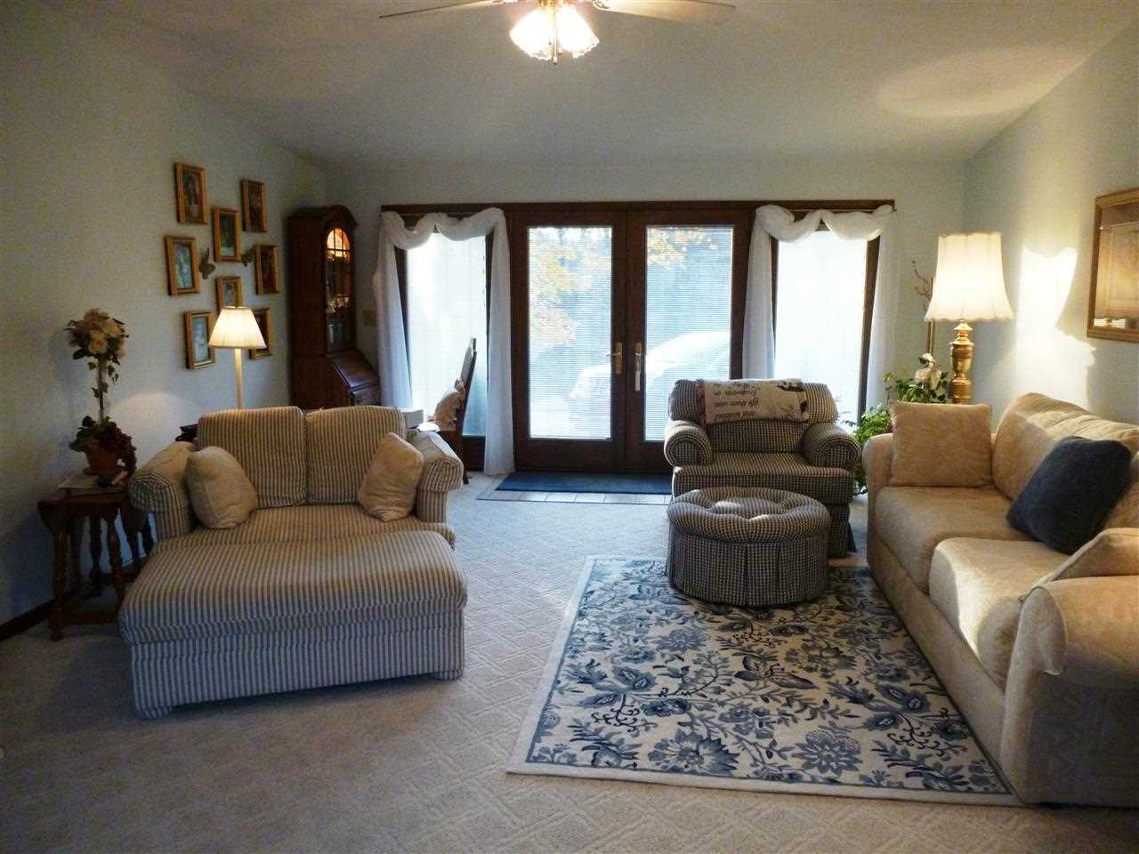 1308 Felstead Road Evansville, IN 47712 - Photo 4 of 30