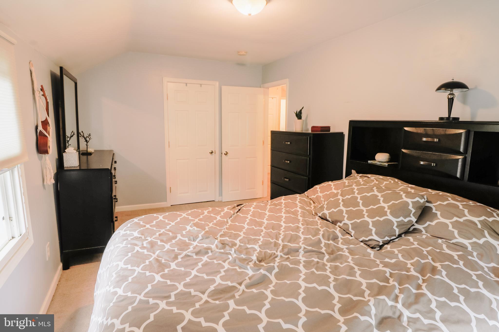 635 Beechwood Road Willow Grove, PA 19090 - Photo 12 of 29 PRIMARY BEDROOM