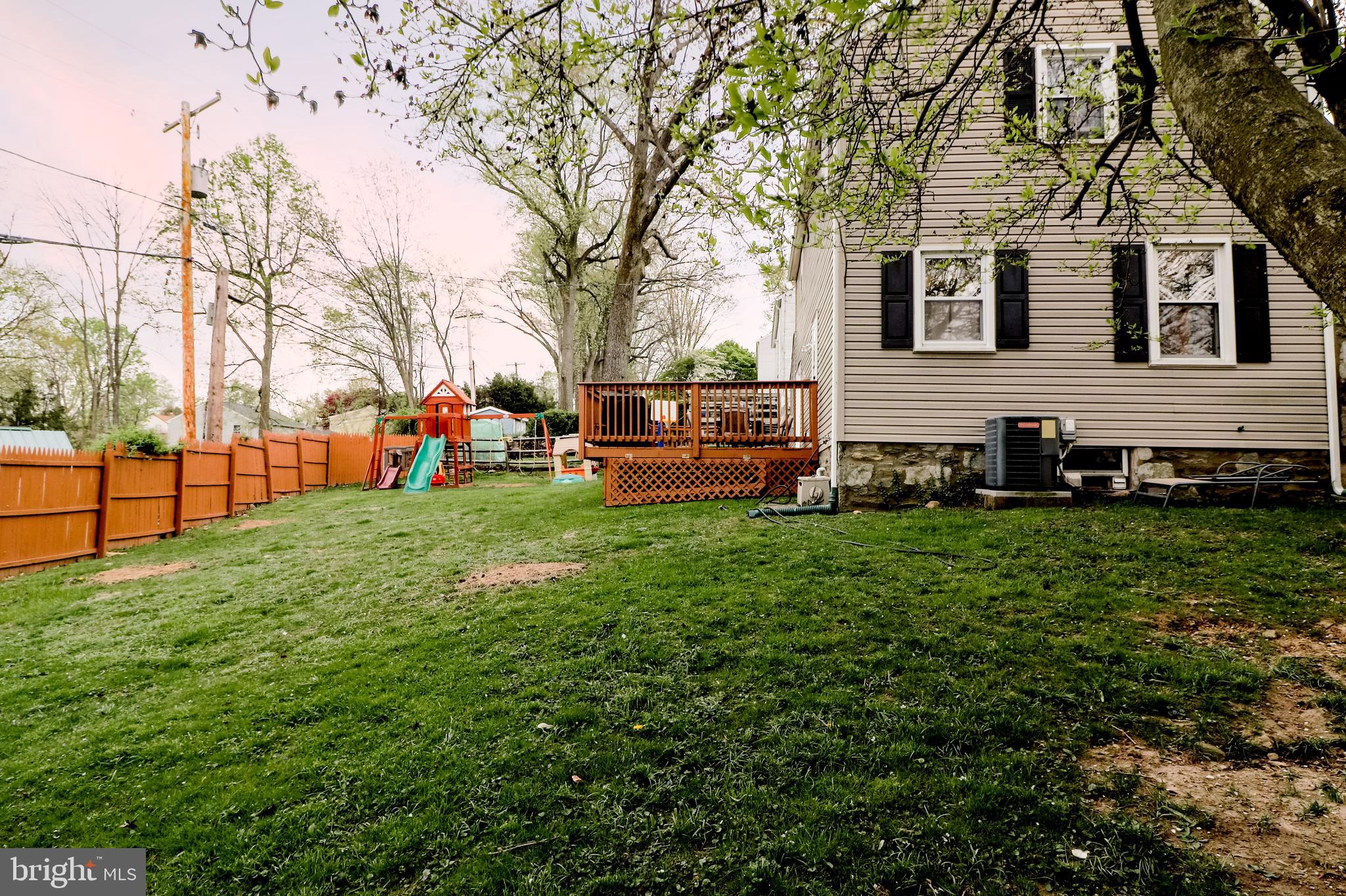 635 Beechwood Road Willow Grove, PA 19090 - Photo 26 of 29 BACKYARD
