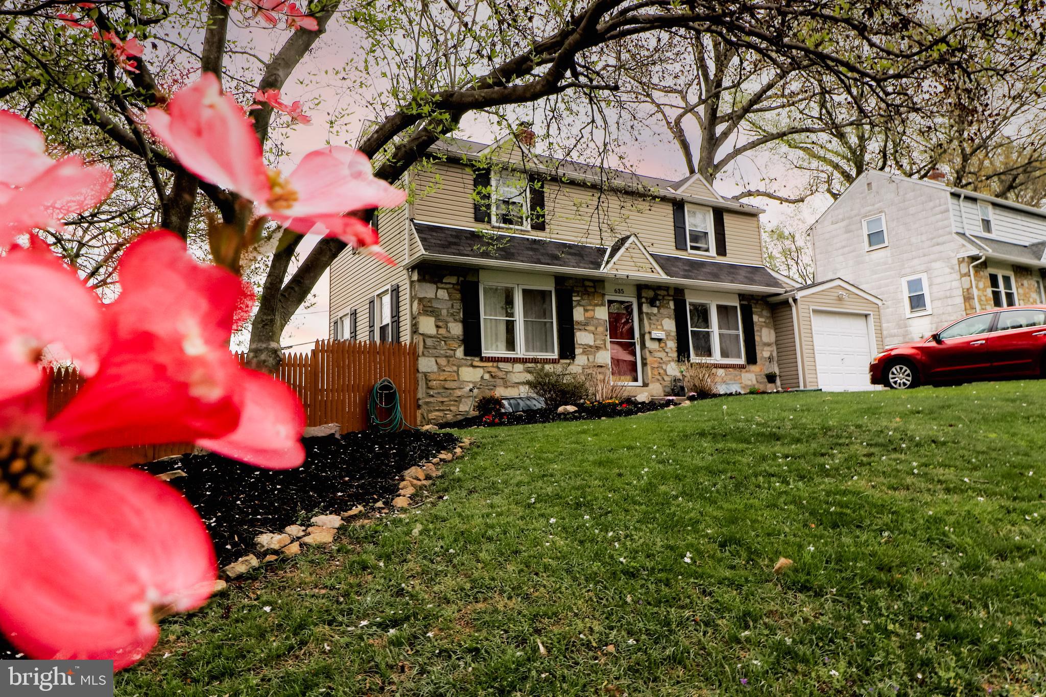 635 Beechwood Road Willow Grove, PA 19090 - Photo 28 of 29 VIEW OF HOUSE FROM STREET/CORNER LOT