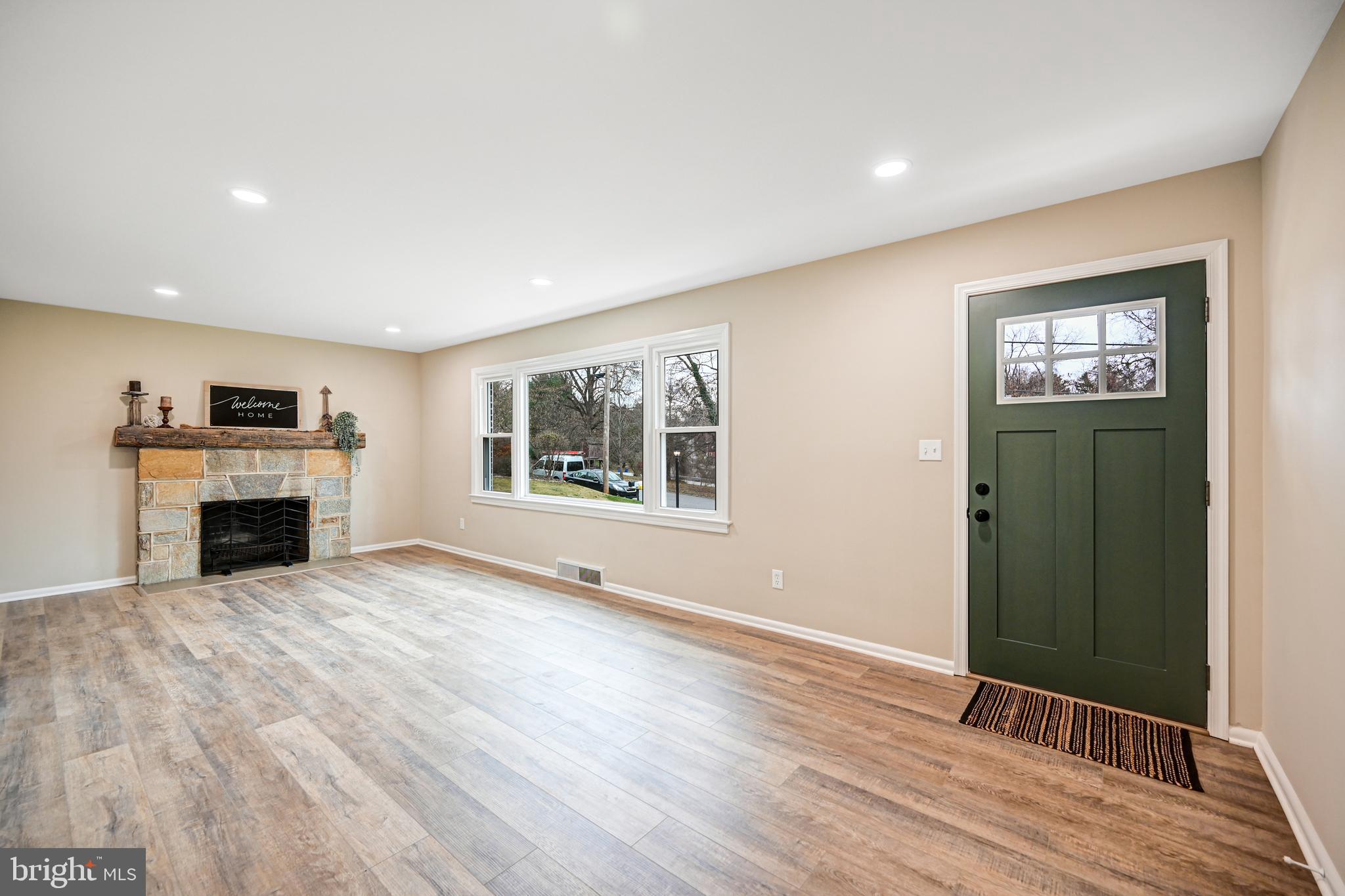 2648 Southern Hills Road York, PA 17403 - Photo 6 of 39 Gallery Image 6