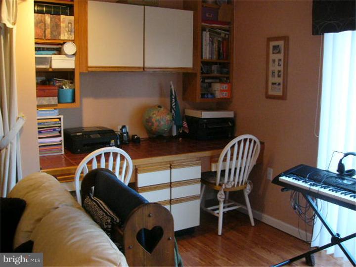 247 Whitton Drive Reading, PA 19607 - Photo 17 of 18 Gallery Image 17