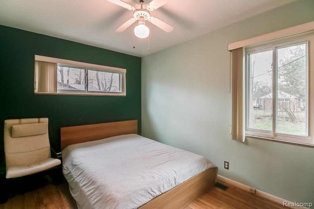 17355 West 14 Mile Road Beverly Hills, MI 48025 - Photo 20 of 25