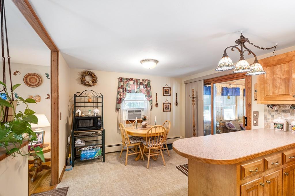 27 Sullivan Road Hudson, NH 03051 - Photo 5 of 39