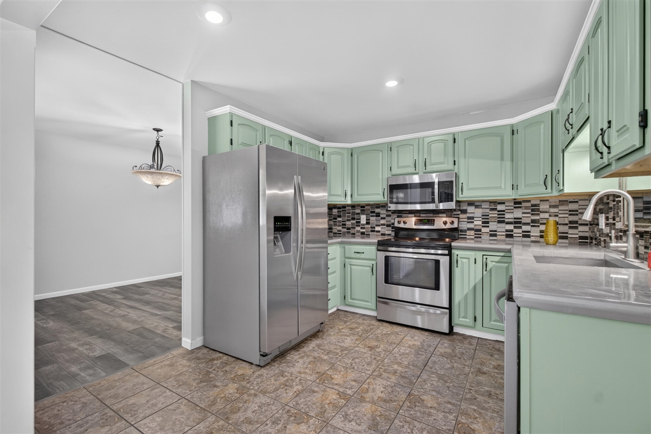 6423 Inverness Lane Jackson, MI 49201 - Photo 19 of 49 Gallery Image 19