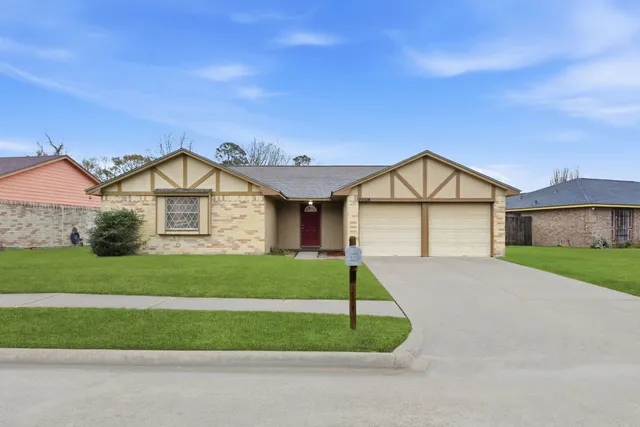 $1,550 | 20014 Bishops Gate Lane, Humble, TX 77338