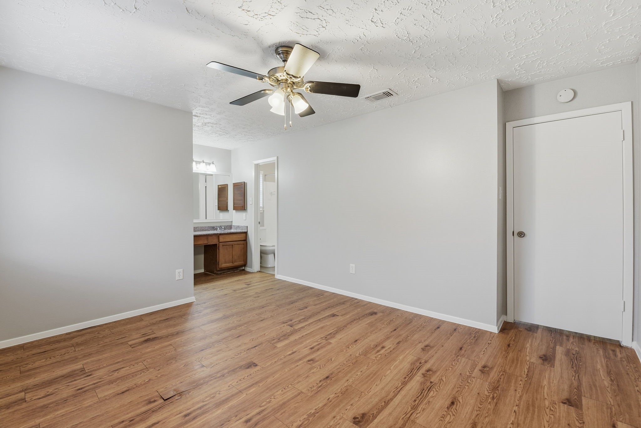 20014 Bishops Gate Lane Humble, TX 77338 - Photo 15 of 29