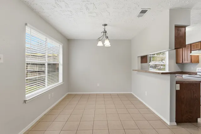 $1,550 | 20014 Bishops Gate Lane, Humble, TX 77338