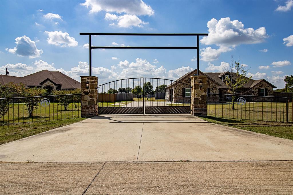 328 Meadow Lane Red Oak, TX 75154 - Photo 1 of 35 View of gate