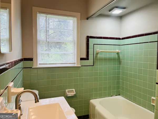 $1,570 | 32 North Cove Drive, Hogansville, GA 30230