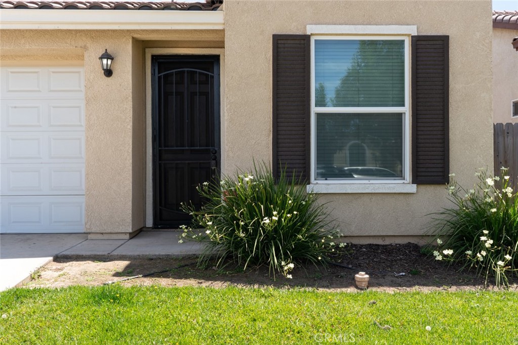 1476 Dynes Street Merced, CA 95348 - Photo 4 of 39