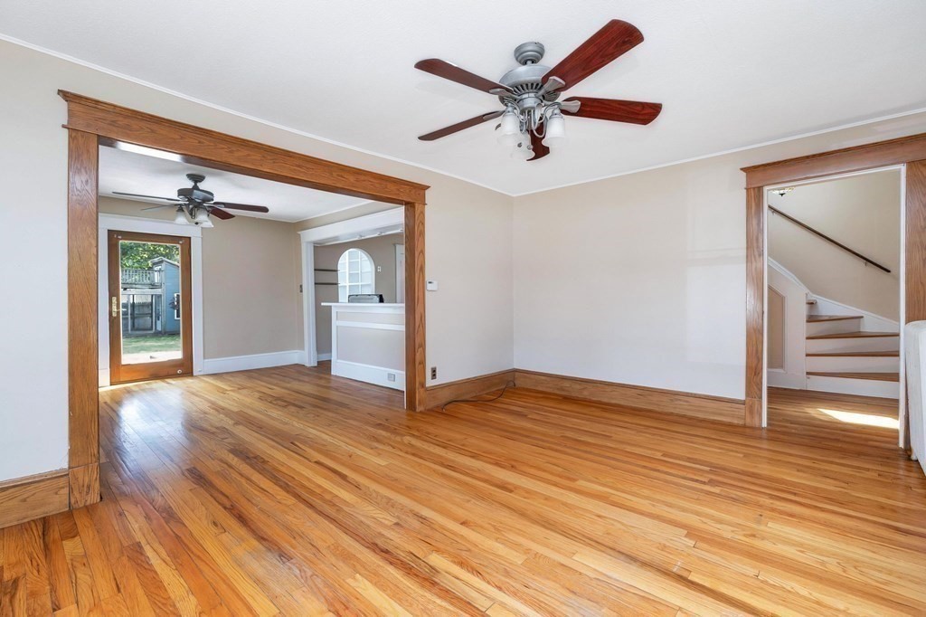 21 Kingsley Street Springfield, MA 01104 - Photo 8 of 38 Gallery Image 8