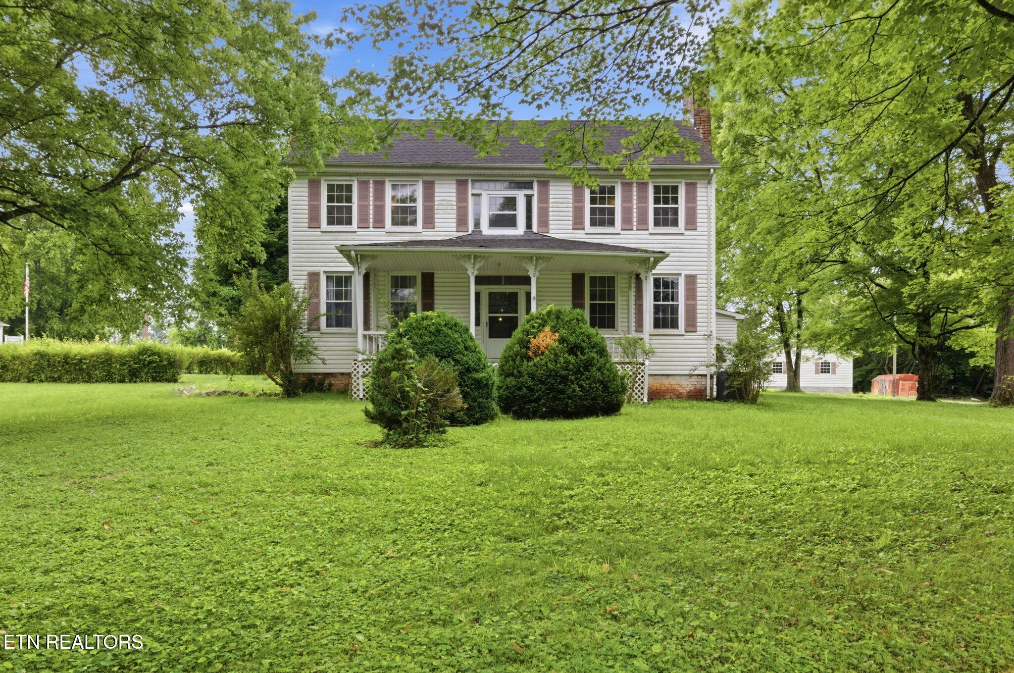9320 Mascot Road Mascot, TN 37806 - Photo 4 of 52