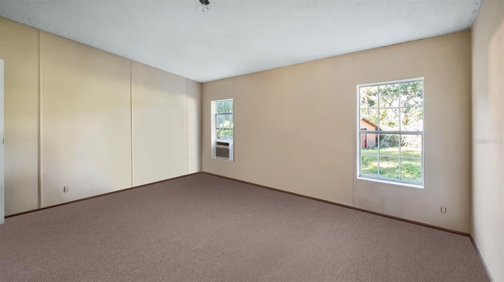 23158 Loop Road Groveland, FL 34736 - Photo 8 of 28 Gallery Image 8
