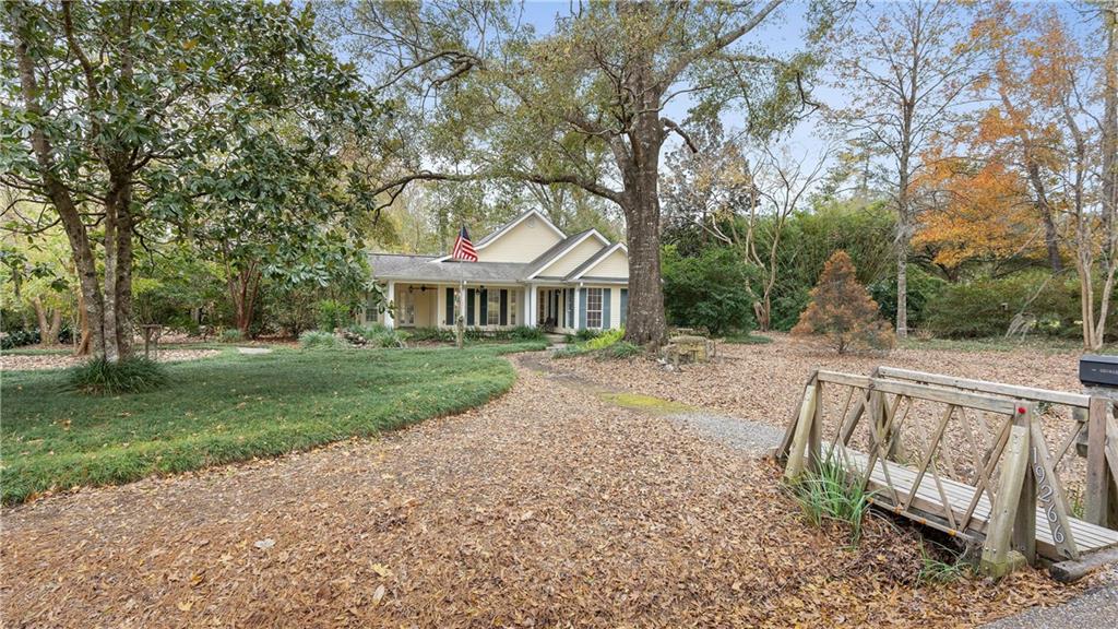 19266 Township Road Covington, LA 70435 - Photo 1 of 31 Gallery Image 1