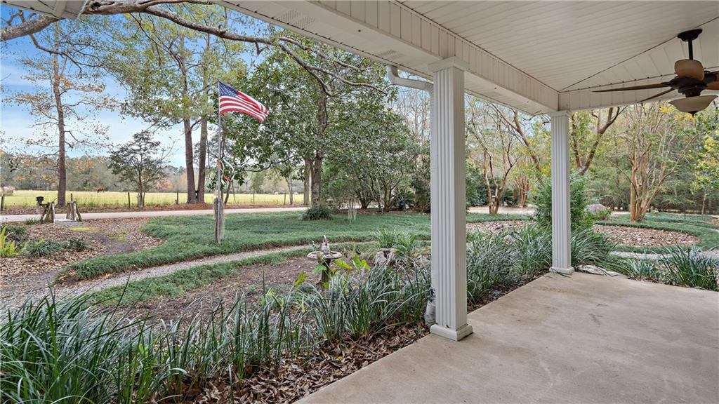 19266 Township Road Covington, LA 70435 - Photo 2 of 31 Gallery Image 2