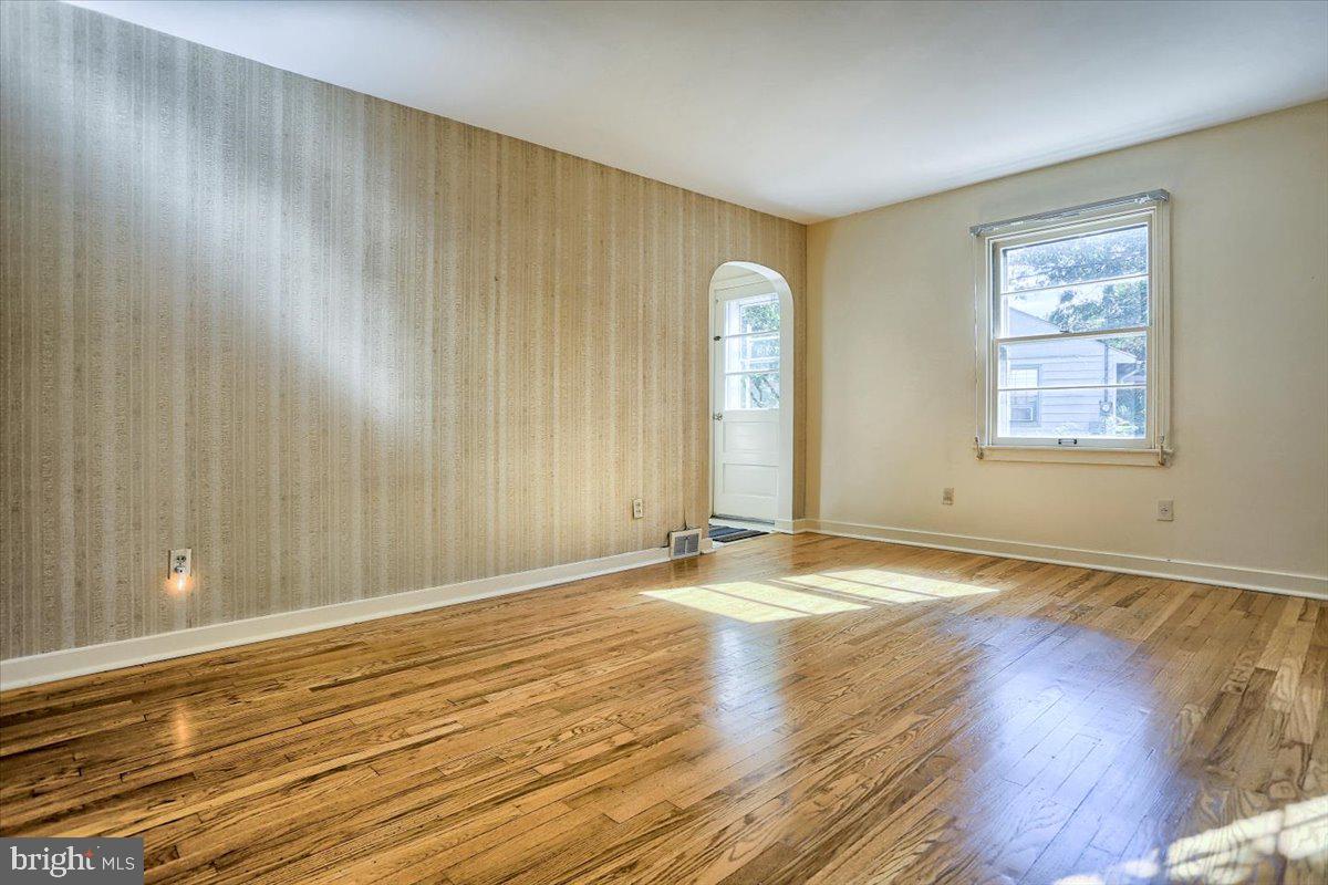 88 Oneida Road Camp Hill, PA 17011 - Photo 3 of 30 Gallery Image 3