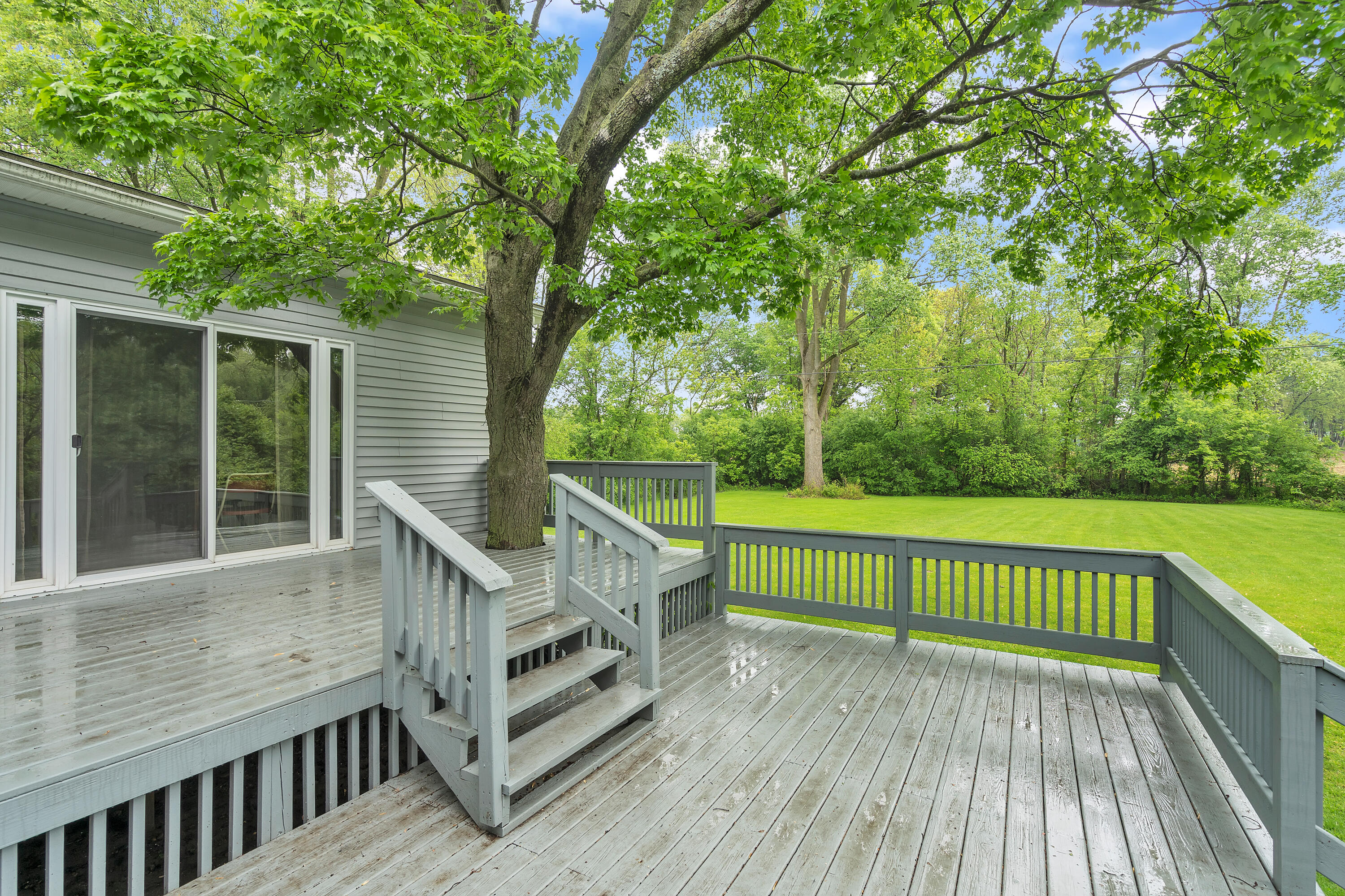 6909 Spring Arbor Road Spring Arbor, MI 49283 - Photo 22 of 30 38-6909-Spring-Arbor-Rd-WindowStill-Real