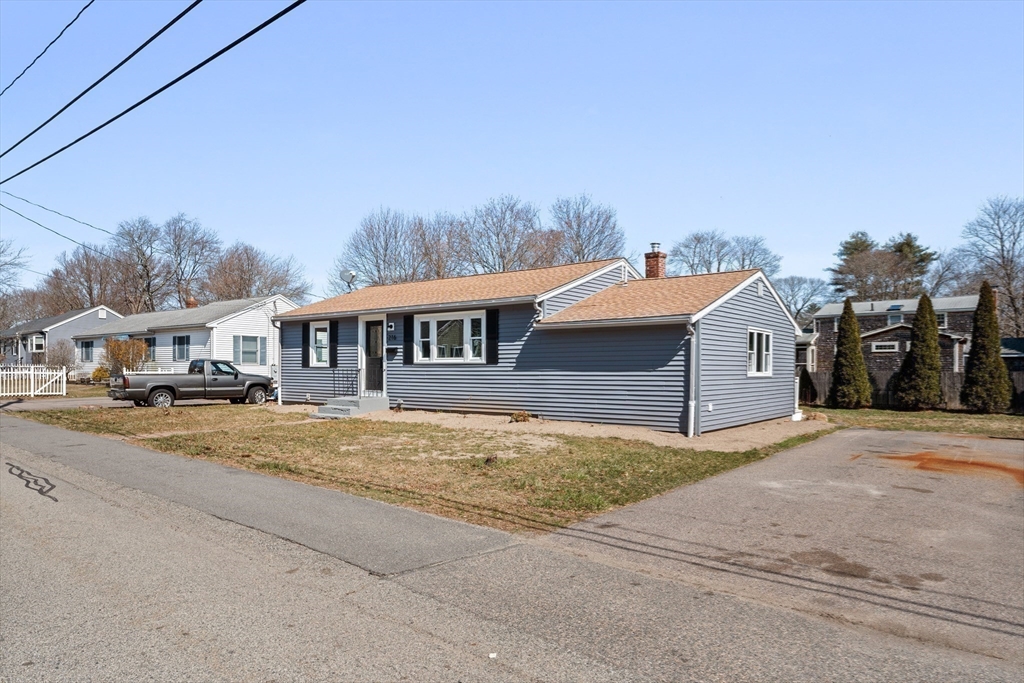 216 Levin Road Rockland, MA 02370 - Photo 15 of 18 Gallery Image 15