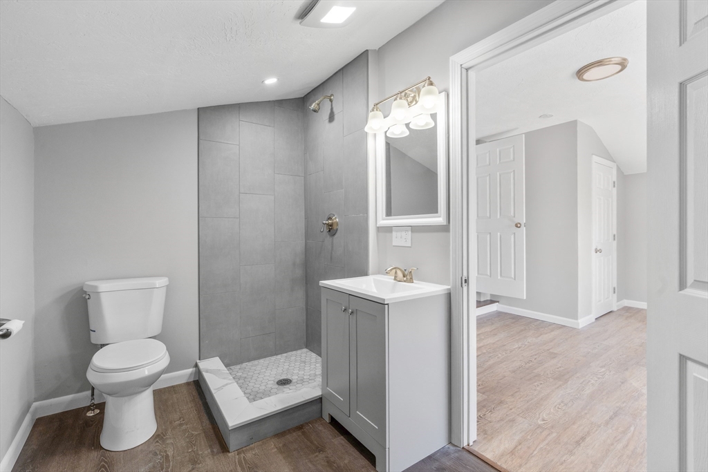 216 Levin Road Rockland, MA 02370 - Photo 9 of 18 Gallery Image 9