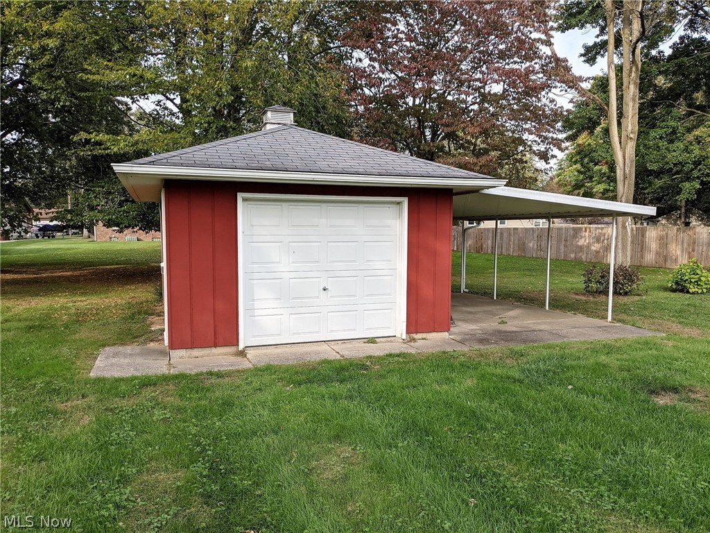 131 West Caston Road New Franklin, OH 44319 - Photo 2 of 33
