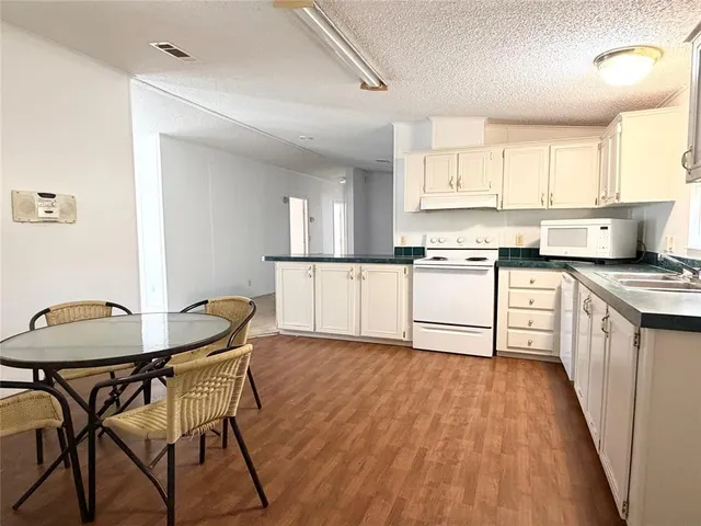 $165,000 | 264 Southwest Woodgate Terrace, Lake City, FL 32024