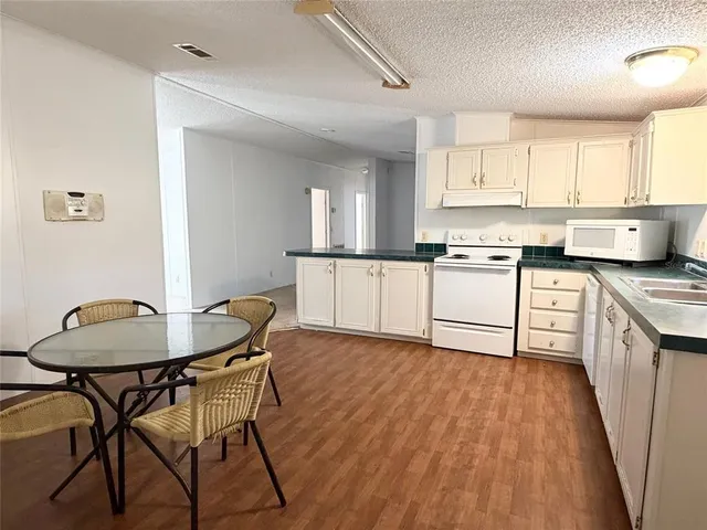 $165,000 | 264 Southwest Woodgate Terrace, Lake City, FL 32024