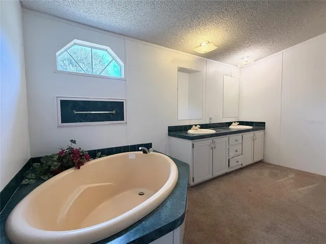 $165,000 | 264 Southwest Woodgate Terrace, Lake City, FL 32024