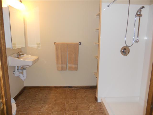 4320 Blythe Road Columbus, OH 43224 - Photo 7 of 18 Gallery Image 7
