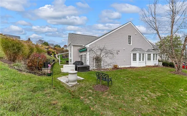 $589,000 | 252 Estates Drive, Gibsonia, PA 15044