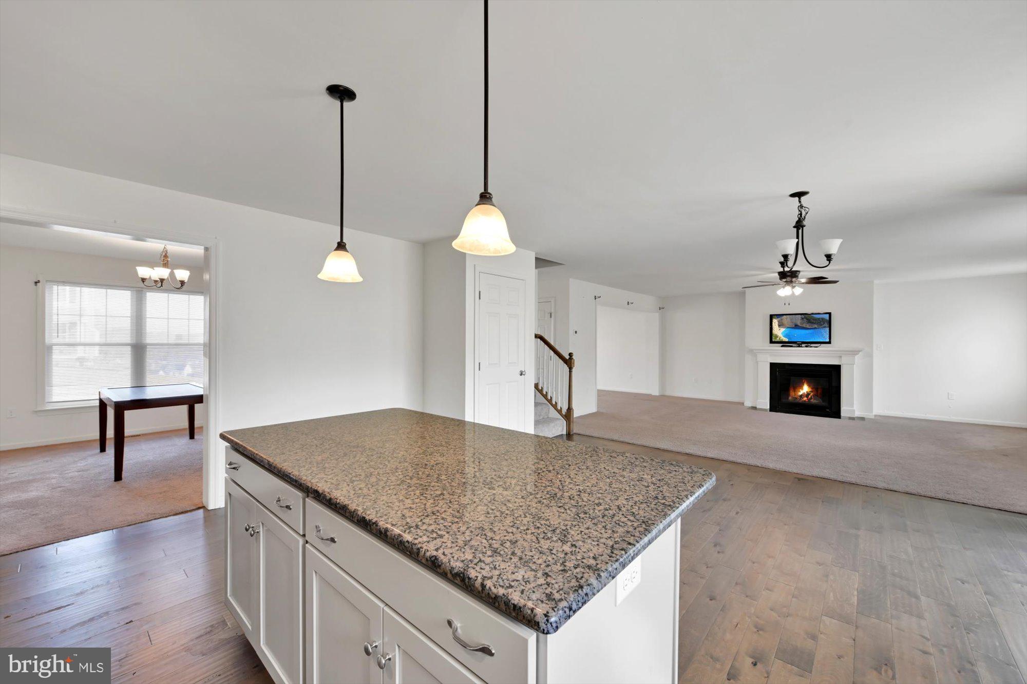 7035 Beaver Spring Road Harrisburg, PA 17111 - Photo 13 of 39 Kitchen Island