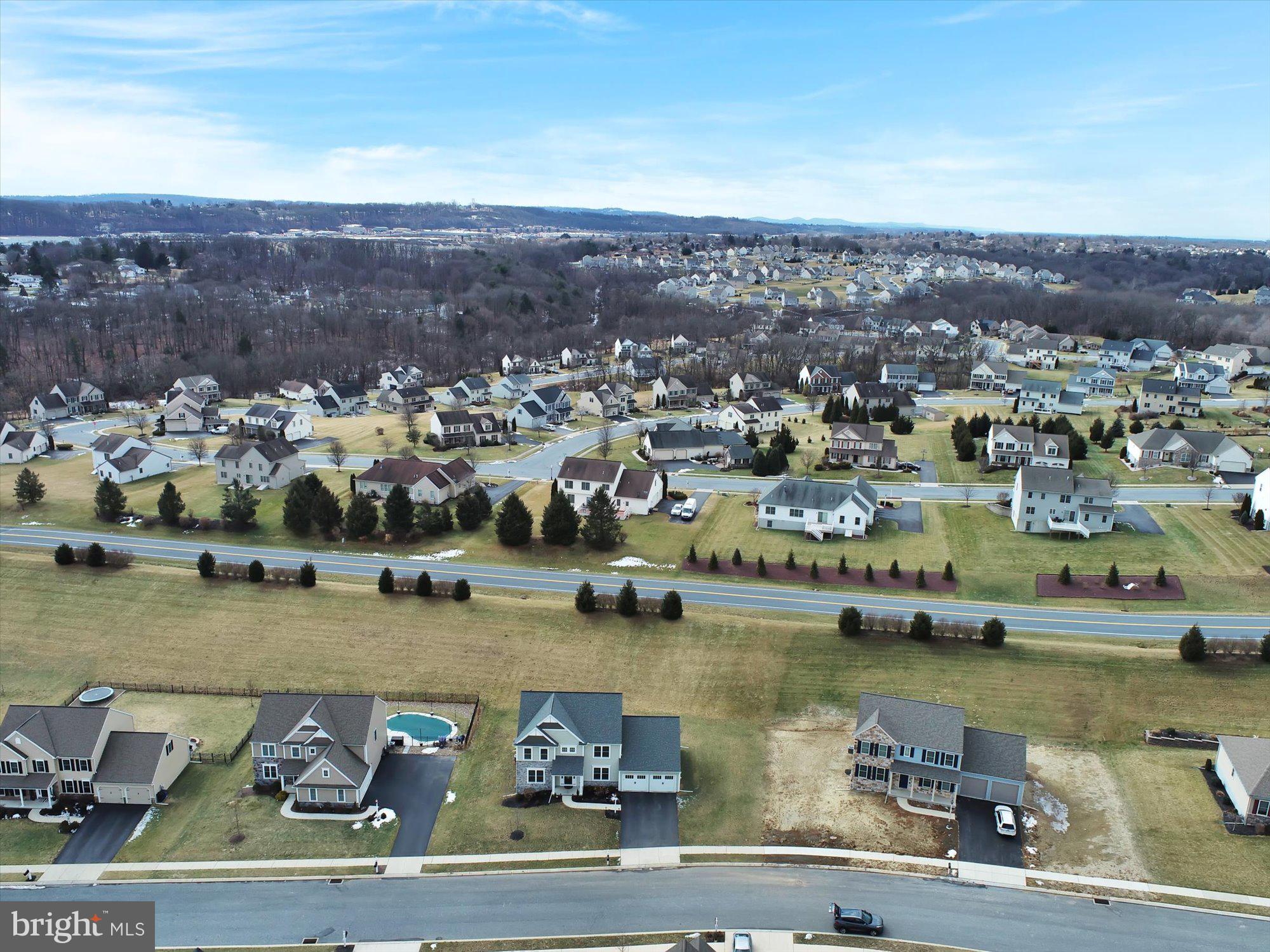 Neighborhood View