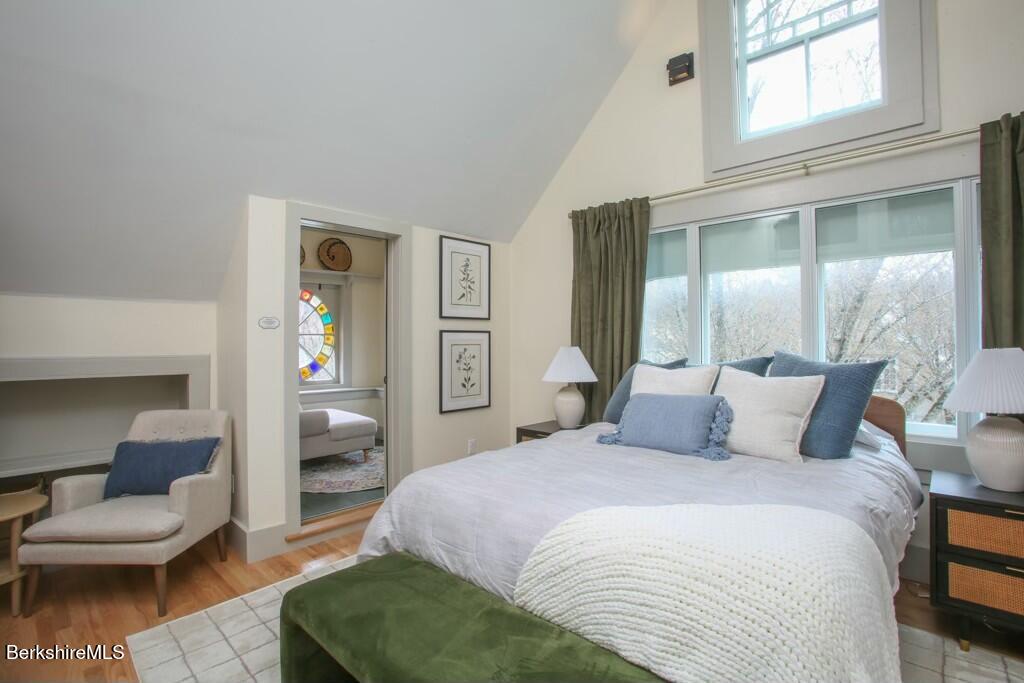 44 Main Street, Unit 4 Stockbridge, MA 01262 - Photo 6 of 12 PRIMARY BEDROOM