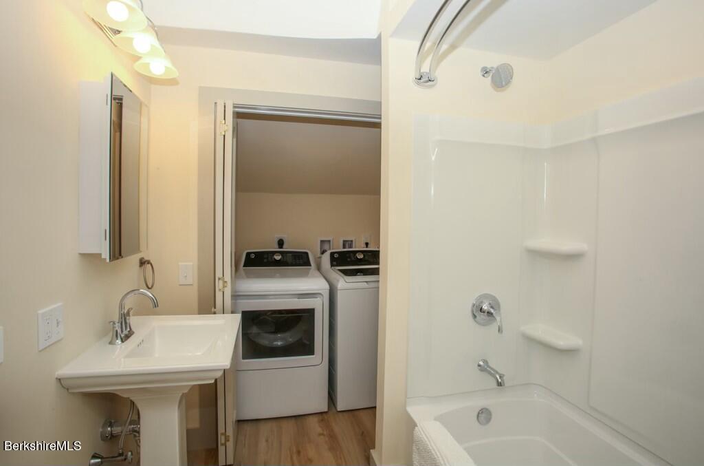 44 Main Street, Unit 4 Stockbridge, MA 01262 - Photo 9 of 12 BATHROOM/LAUNDRY