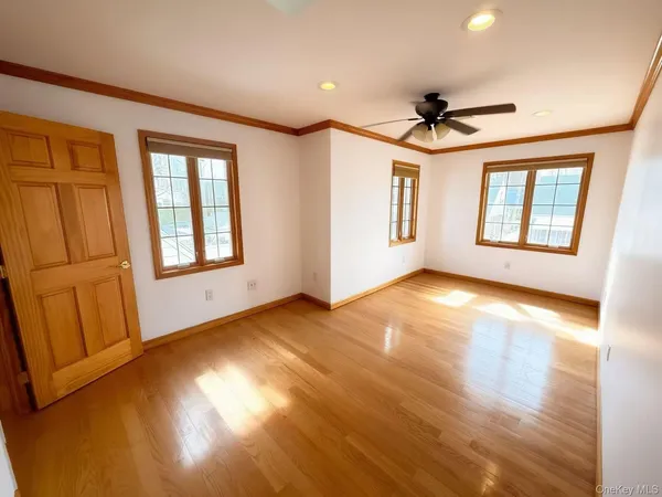 $4,998 | 76-11 270th Street | Glen Oaks