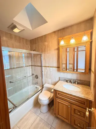 $4,998 | 76-11 270th Street | Glen Oaks