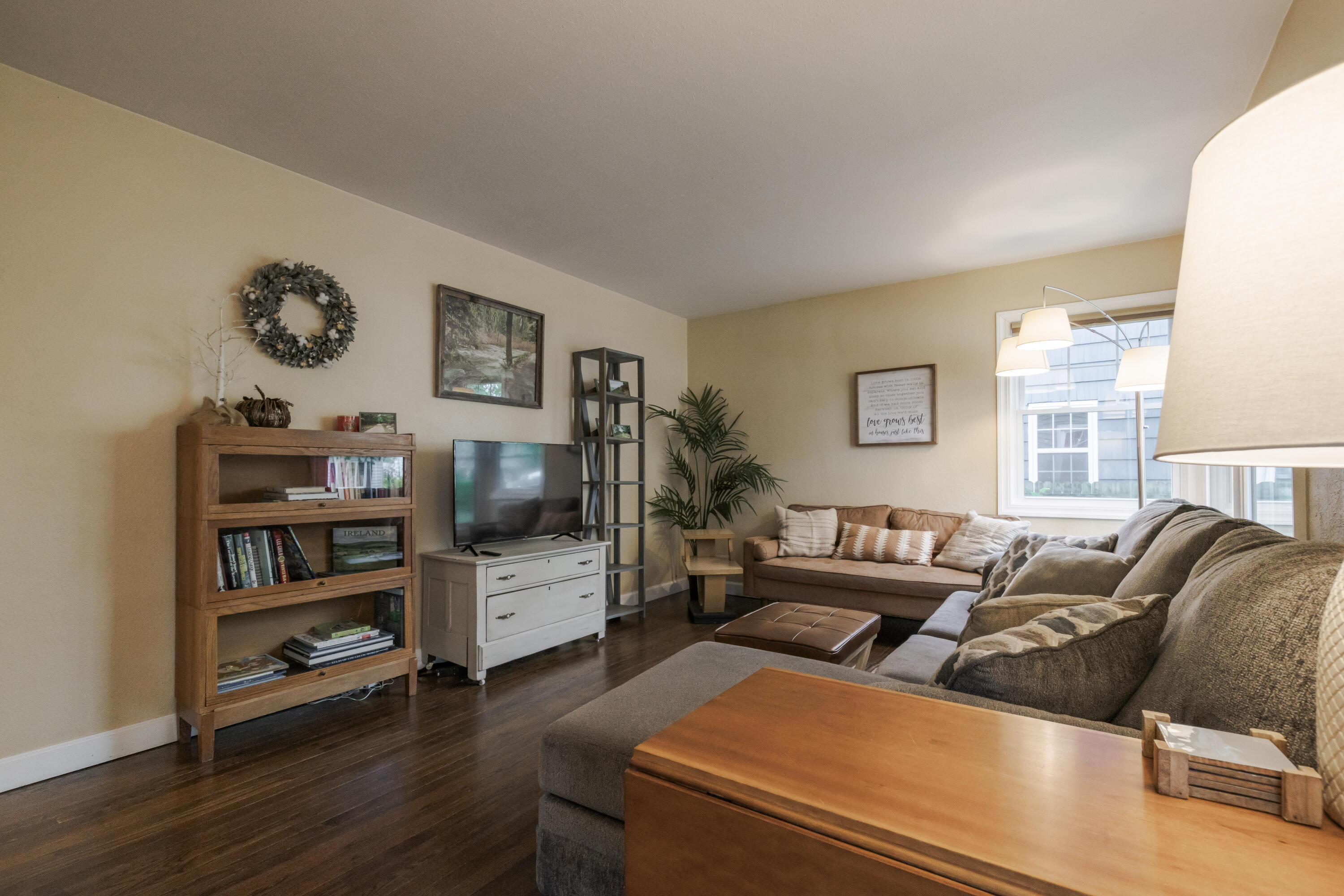 2686 Forest Hills Road Muskegon, MI 49441 - Photo 7 of 45 2686 Forest Hills, Muskegon-17