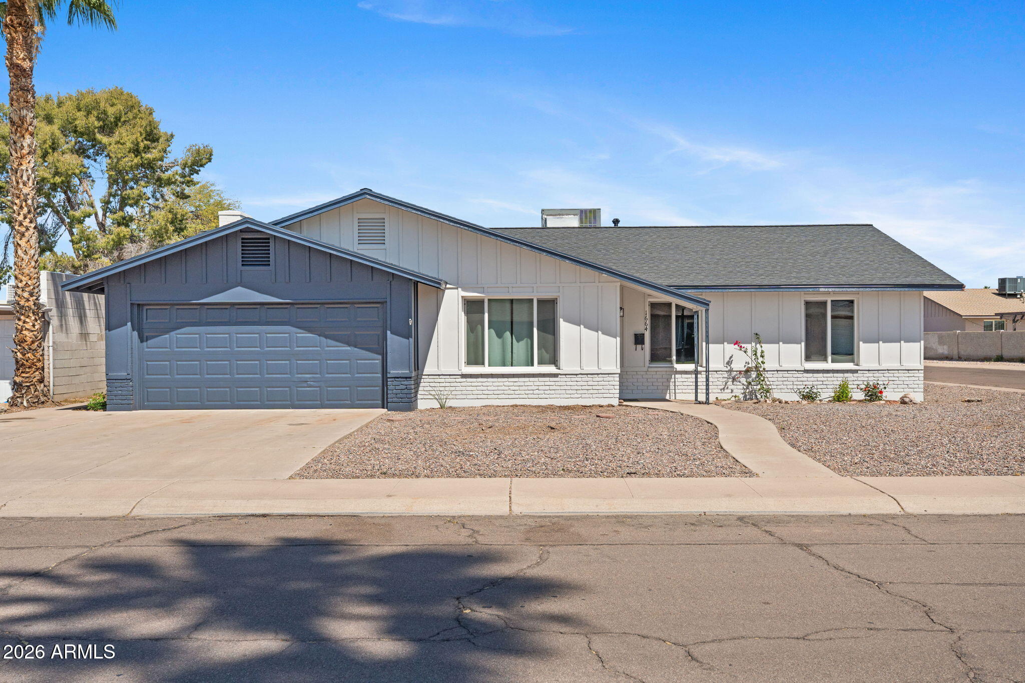 1664 East Del Rio Drive Tempe, AZ 85282 - Photo 1 of 35