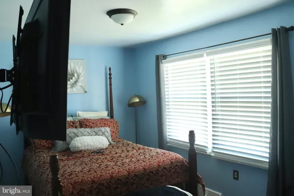 $419,900 | 6317 Hellen Lee Drive, Clinton, MD 20735