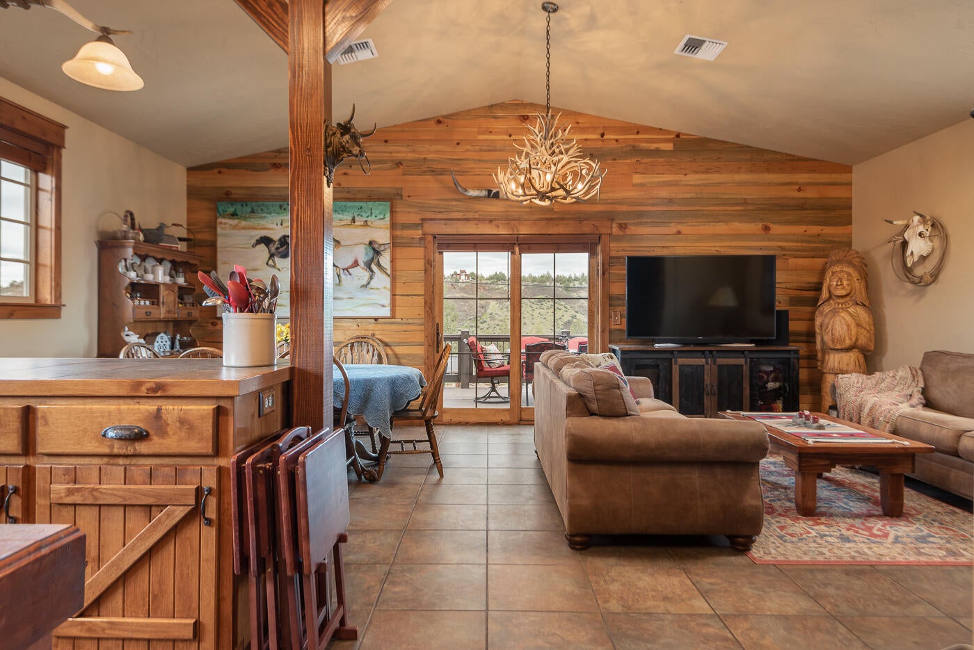 4741 Southwest Trout Road Terrebonne, OR 97760 - Photo 13 of 63 14