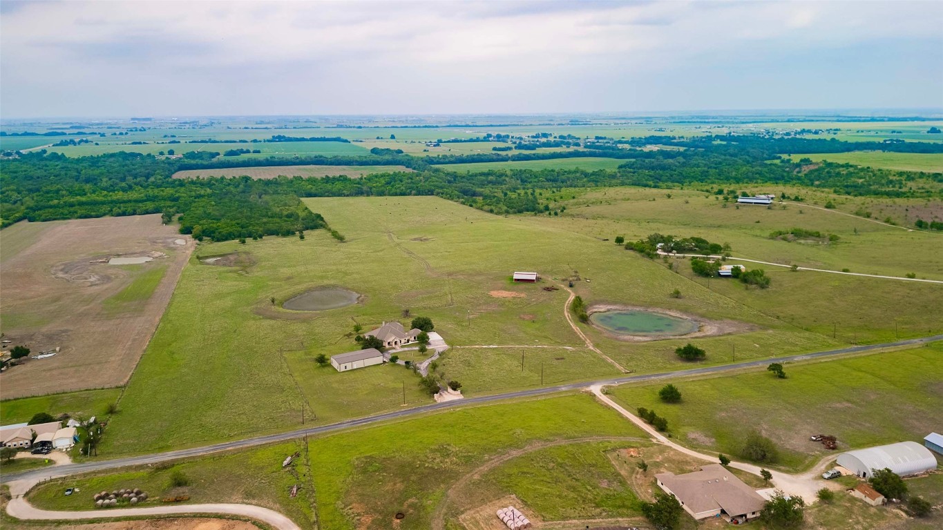 20145 Janak Road Coupland, TX 78615 - Photo 9 of 40