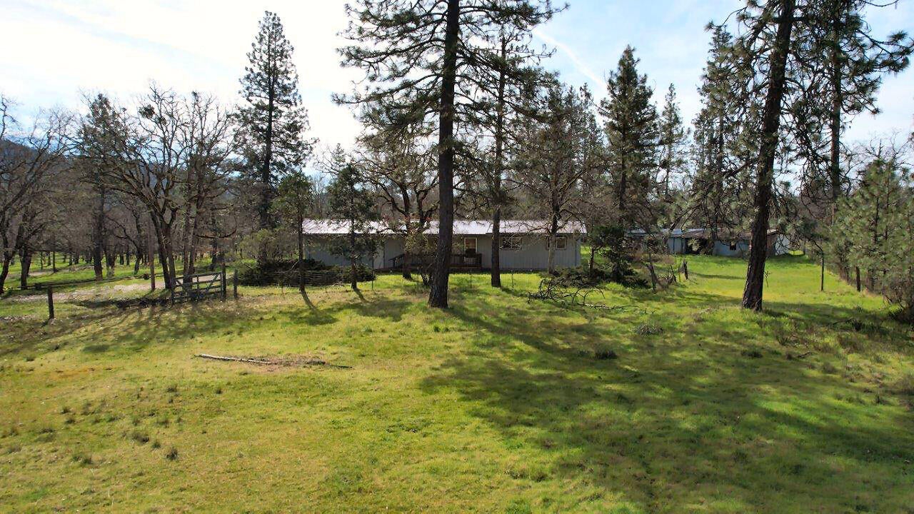392 Bond Road Shady Cove, OR 97539 - Photo 30 of 42 BOND (10)