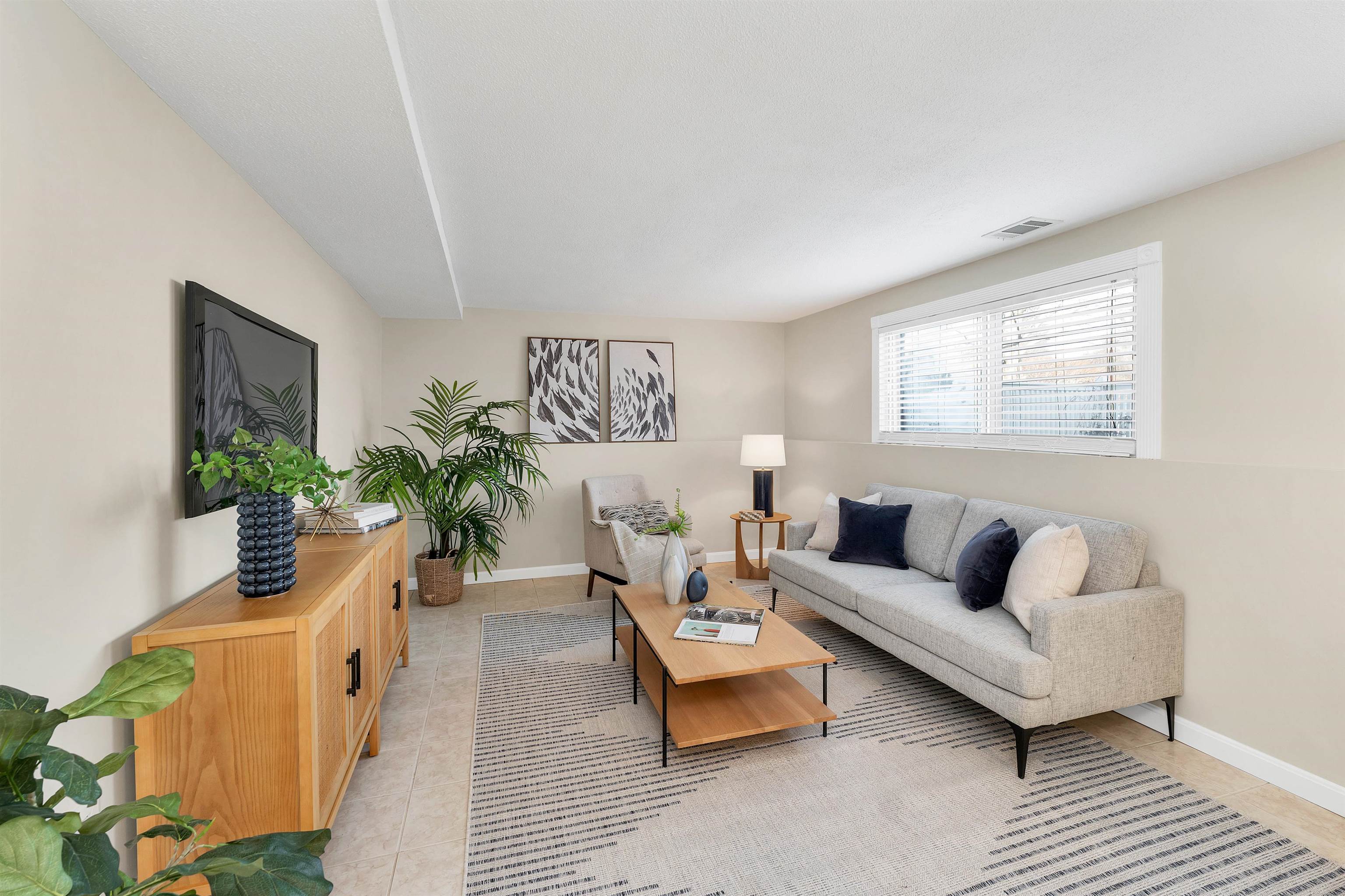 28 Seabury Hampton, NH 03842 - Photo 7 of 33