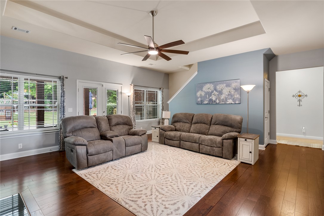 128 Baybrooke Lane Anderson, SC 29621 - Photo 11 of 37