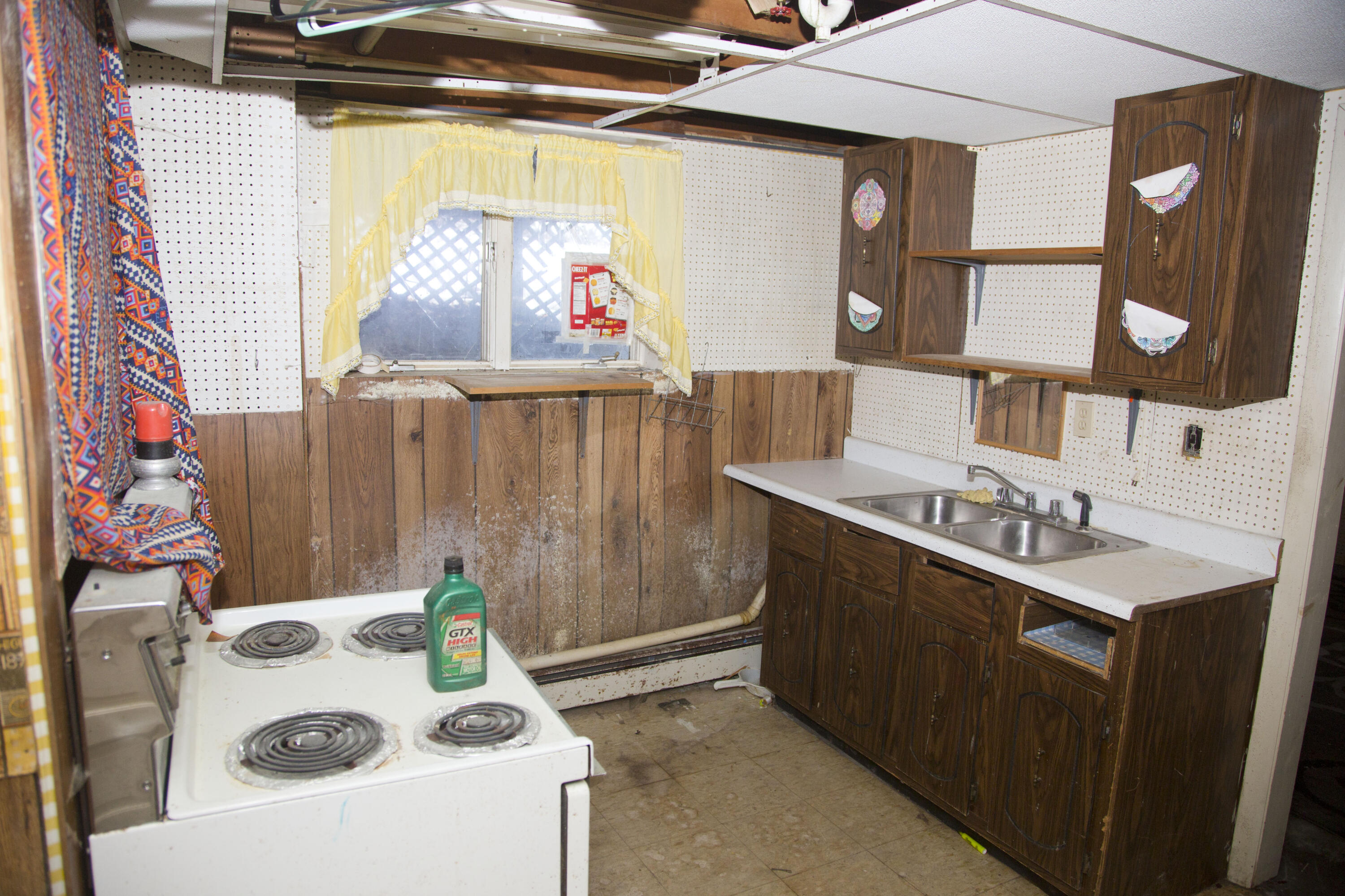 30 Pleasant Street Millinocket, ME 04462 - Photo 29 of 46 Bsmt Kitchen