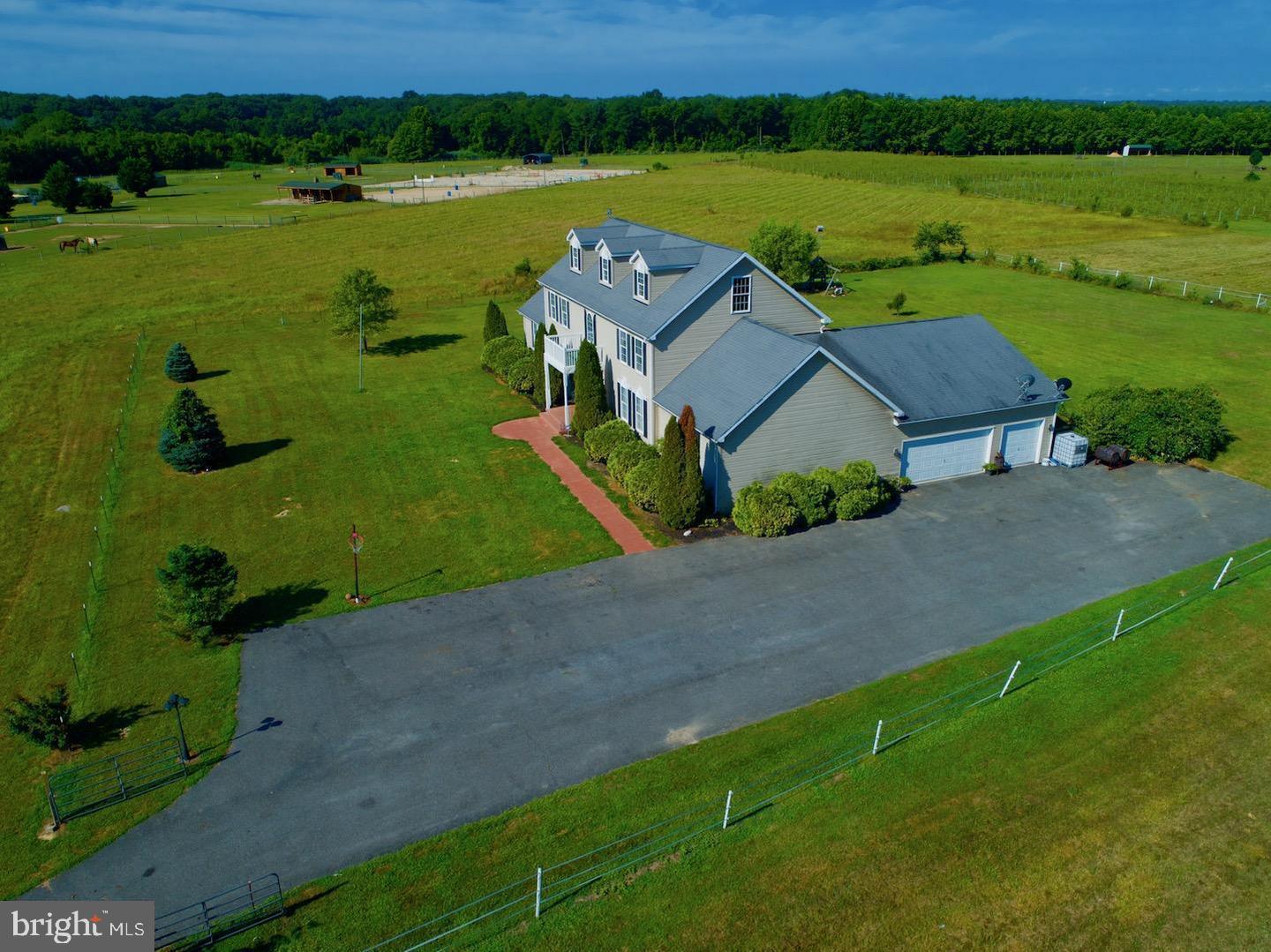 265 Pear Tree Point Road Chestertown, MD 21620 - Photo 3 of 79 Gallery Image 3