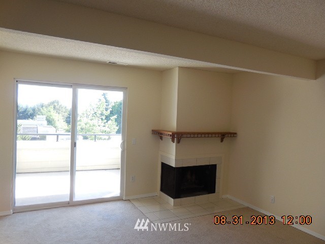 7433 Old Redmond Road, Unit 323 Redmond, WA 98052 - Photo 3 of 15