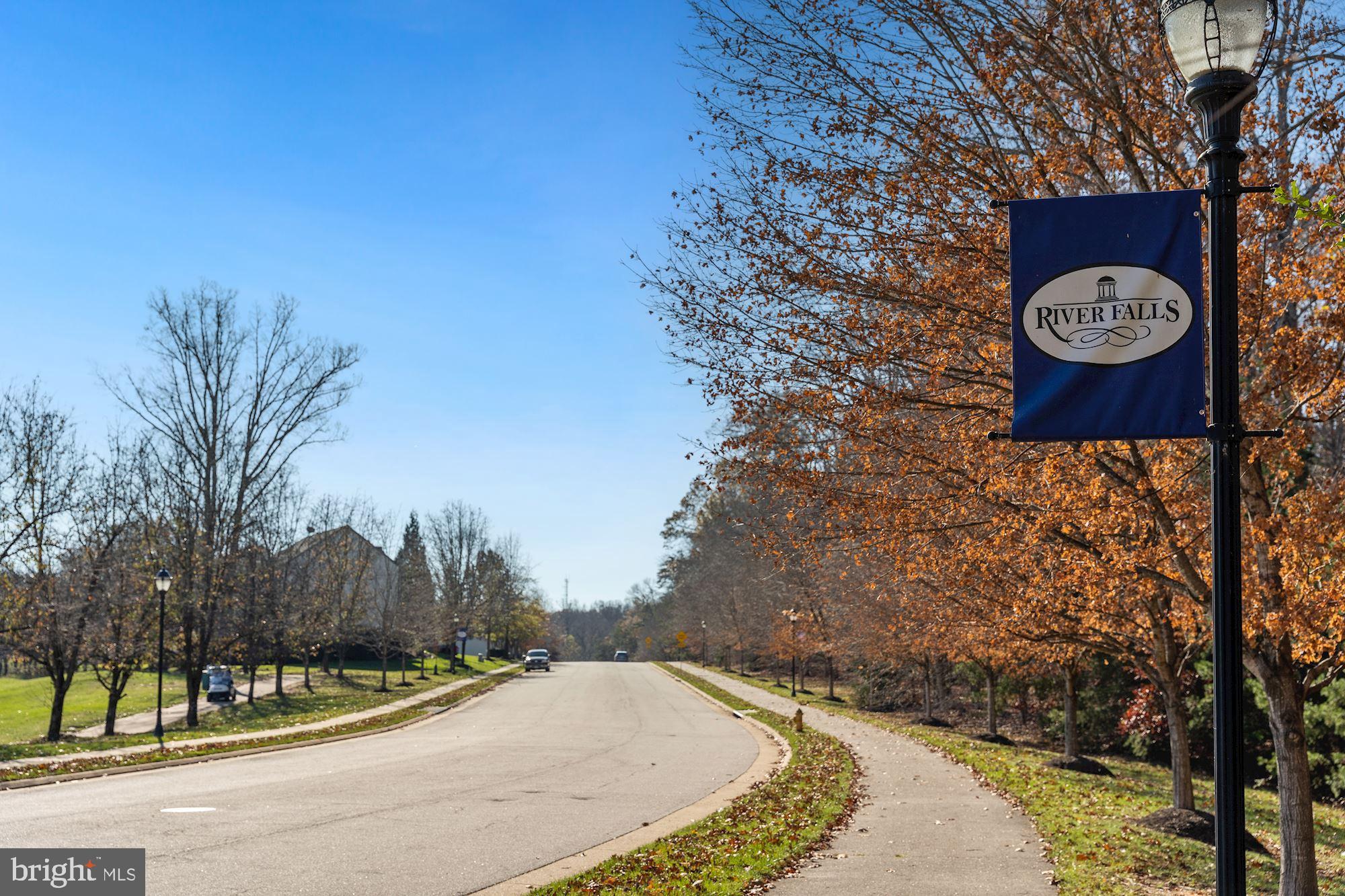 4615 Beaufont Spring Court Woodbridge, VA 22192 - Photo 5 of 51